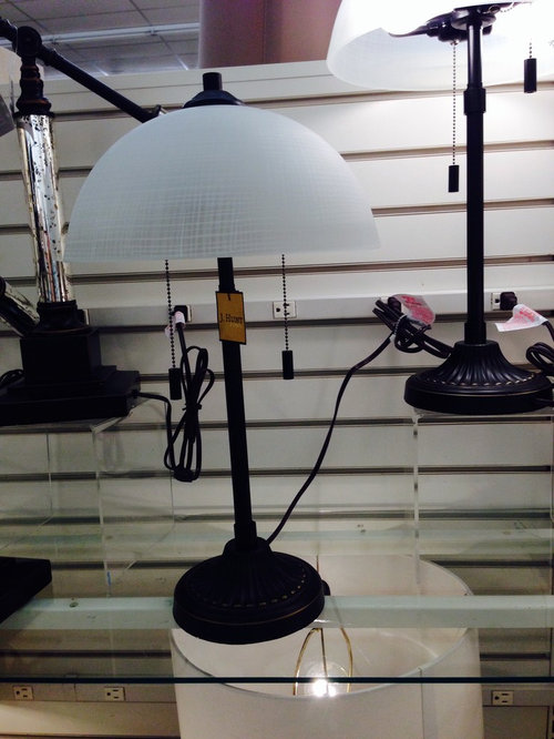 Do lamps go w bedroom set