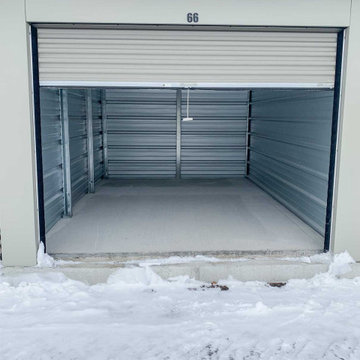 Mini Mall Storage