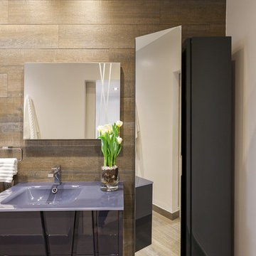 Contemporary Bath Renovation