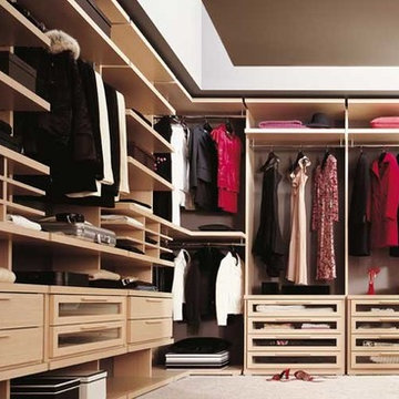 Custom Luxury Closets
