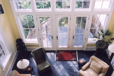 Traditional living room in Columbus.