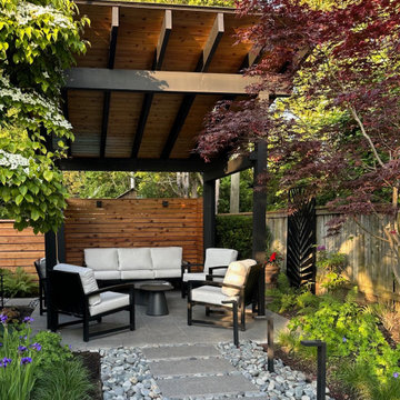 Sunnylea Side Yard