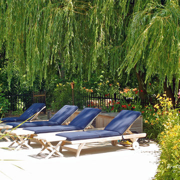 Country Estate Swimming Pool