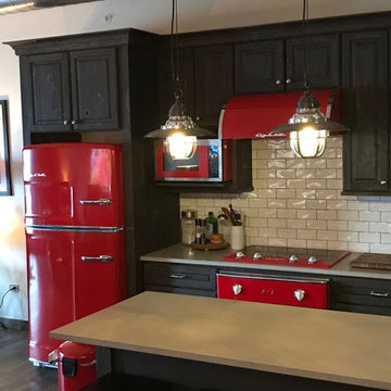 Big Chill in Cherry Red