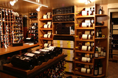 Wine cellar - traditional wine cellar idea in Boston