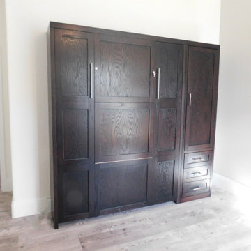 Shaker Murphy Wall Bed with Hidden Inset Desk in Center Panels