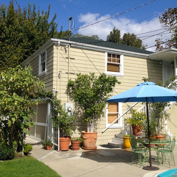 Rustinc Beverly Hills Home With Redwood Siding