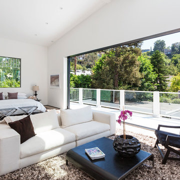 Beachwood Drive Residence