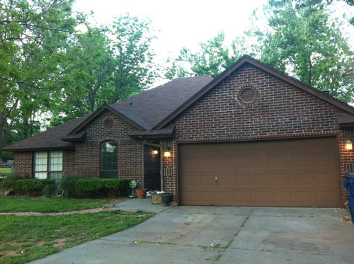 Fast Help For The Sad Chocolate House On The Corner Roof Exterior Color Suggestions