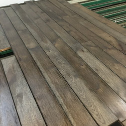 Hickory Super Ebony - Hardwood Flooring