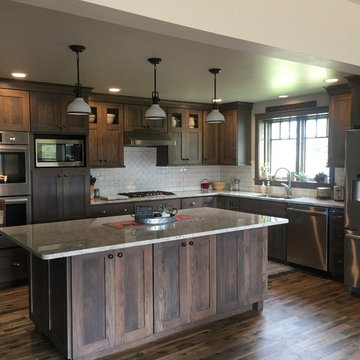 Calico Hickory Kitchens