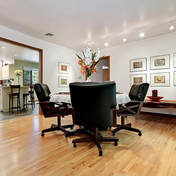 Contemporary in Long Valley NJ - Dining Room