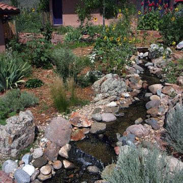 Homestead Flowing Creek Feature