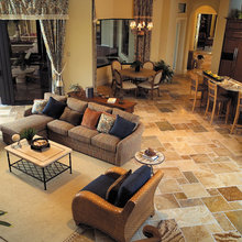 Living room w/ TV