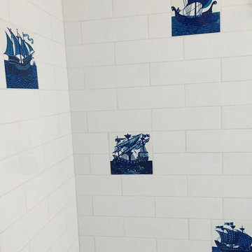 De Morgan Ships Master Bath