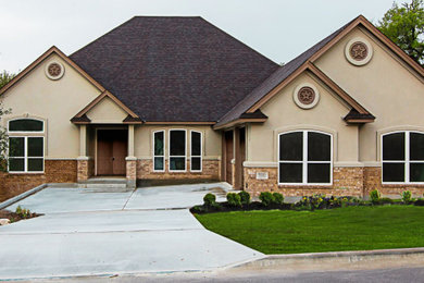 Example of an exterior home design in Austin