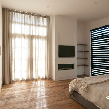 Bedrooms by IndoTeak Design