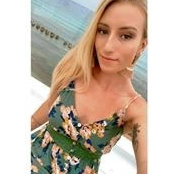Emily Winanss foto