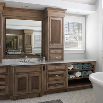 Medallion Cabinetry - Oakdale