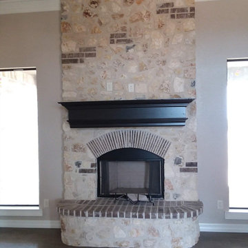 Fireplace/Mailbox/Firepit