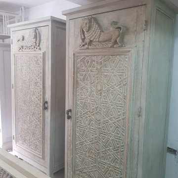 An old Arabic door, let's see what we did with it