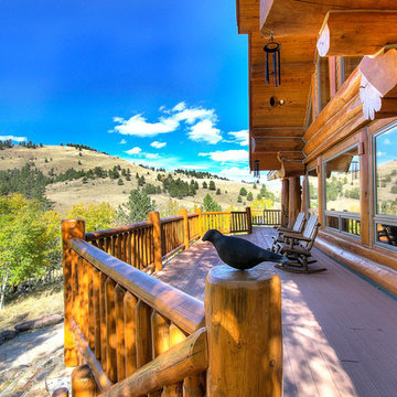 Crows Nest Log Cabin