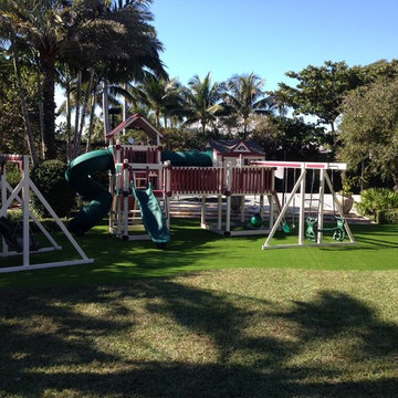 Backyard Play Set with Playhouse