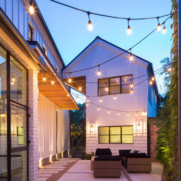 Restructure Studio - Woodlawn Residence