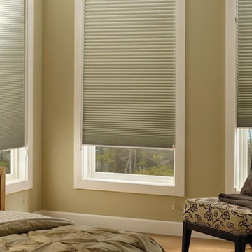 Hunter Douglas Duette® Honeycomb Shade