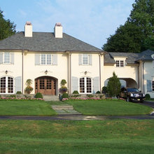 2 Gedney Park Dr
