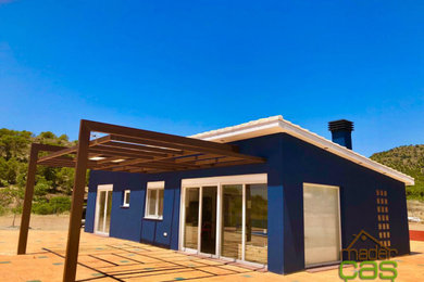 Casa de madera mixta 93 m2 azul