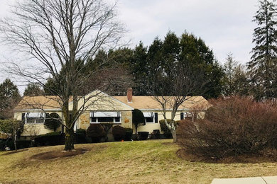 Inspiration for a transitional home design remodel in Boston