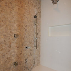 Hamptons Dream Home - Showerheads And Body Sprays