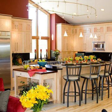 Contemporary Warmth in Woodstock