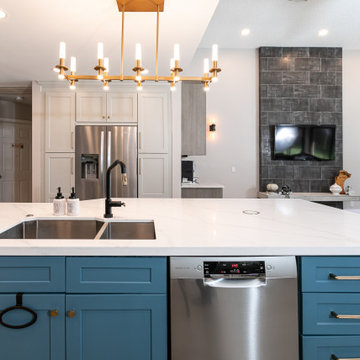 TRANSITIONAL LUXURY KITCHEN