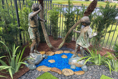 Inspiration for a tropical landscaping in Miami.