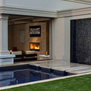 Luxurious Lakeshore Resort