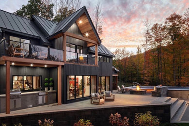 Scandinavian exterior home idea in Portland Maine