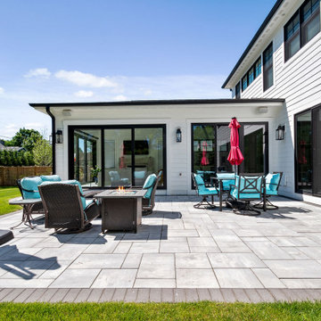 Spacious Outdoor Patio