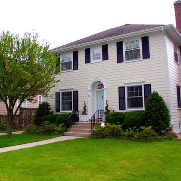 Colonial Wilmette, IL Exterior Remodel James Hardie Siding