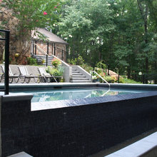829 pool / fountain / shower