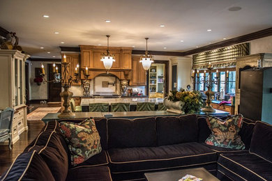 Kitchen - craftsman kitchen idea in St Louis