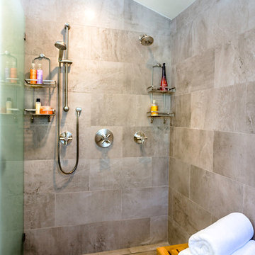 Eco-Chic Primary Bath