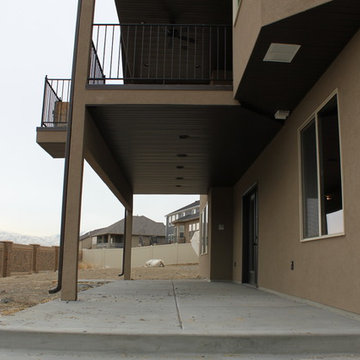 Jordan Heights - South Jordan, Utah - Becky Variant with Suspended Slab Garages