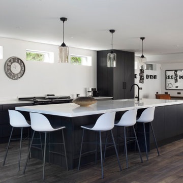 Jonathan Williams Modern Contemporary Collection - Wicklow