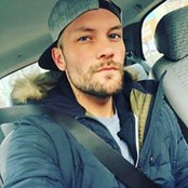 Akin Akays foto
