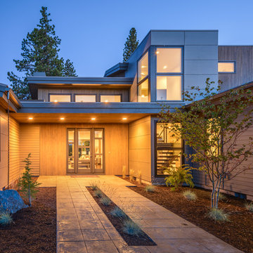 Contemporary Entry