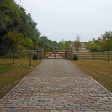 Farmhouse - Front Gate