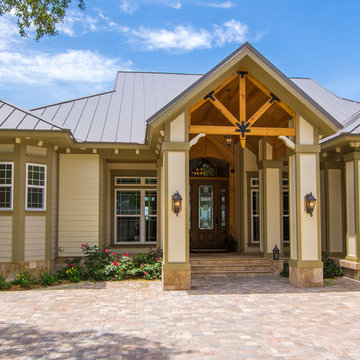 Florida Dream Home Feat. French Connection Chandon