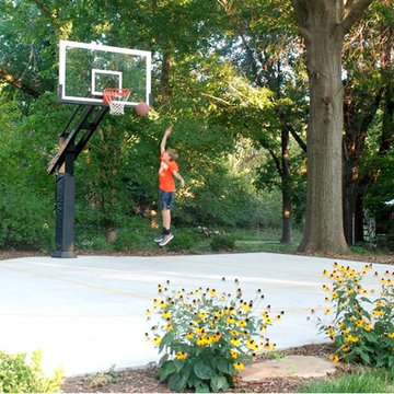 Lisa K's Pro Dunk Diamond Basketball System on a 30x30 in Arkansas City, KS